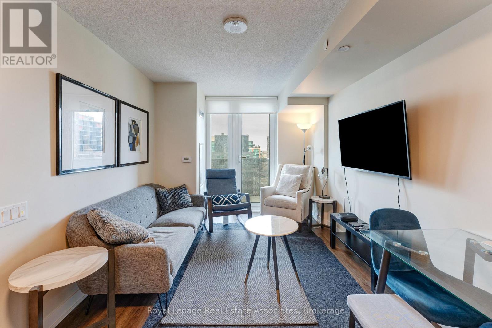 1011 - 38 MONTE KWINTER COURT, Toronto, Ontario