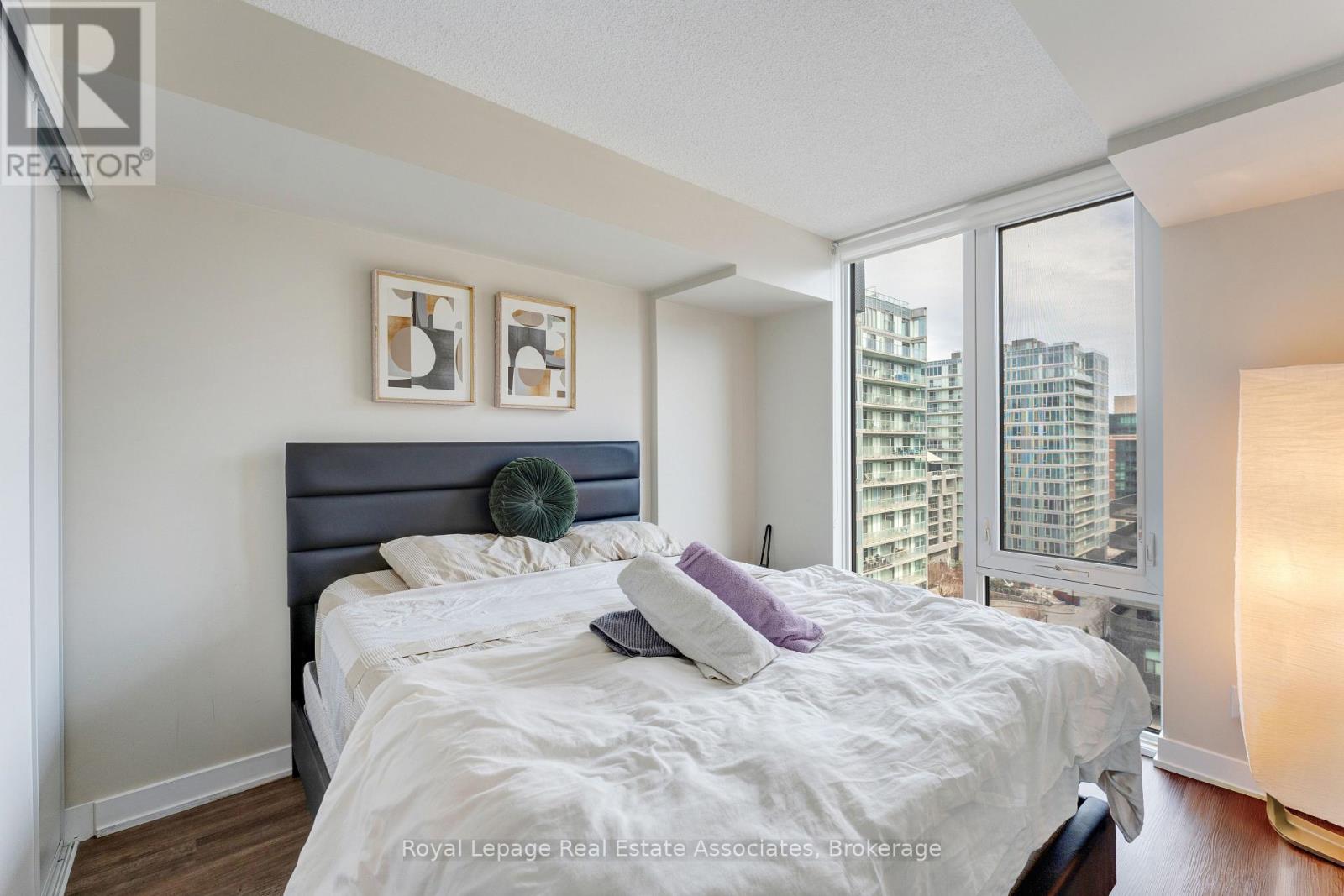 1011 - 38 Monte Kwinter Court, Toronto, Ontario  M3H 0E2 - Photo 14 - C12871602