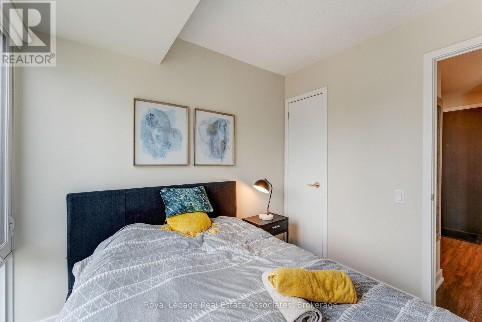 1011 - 38 Monte Kwinter Court, Toronto, Ontario  M3H 0E2 - Photo 20 - C12871602