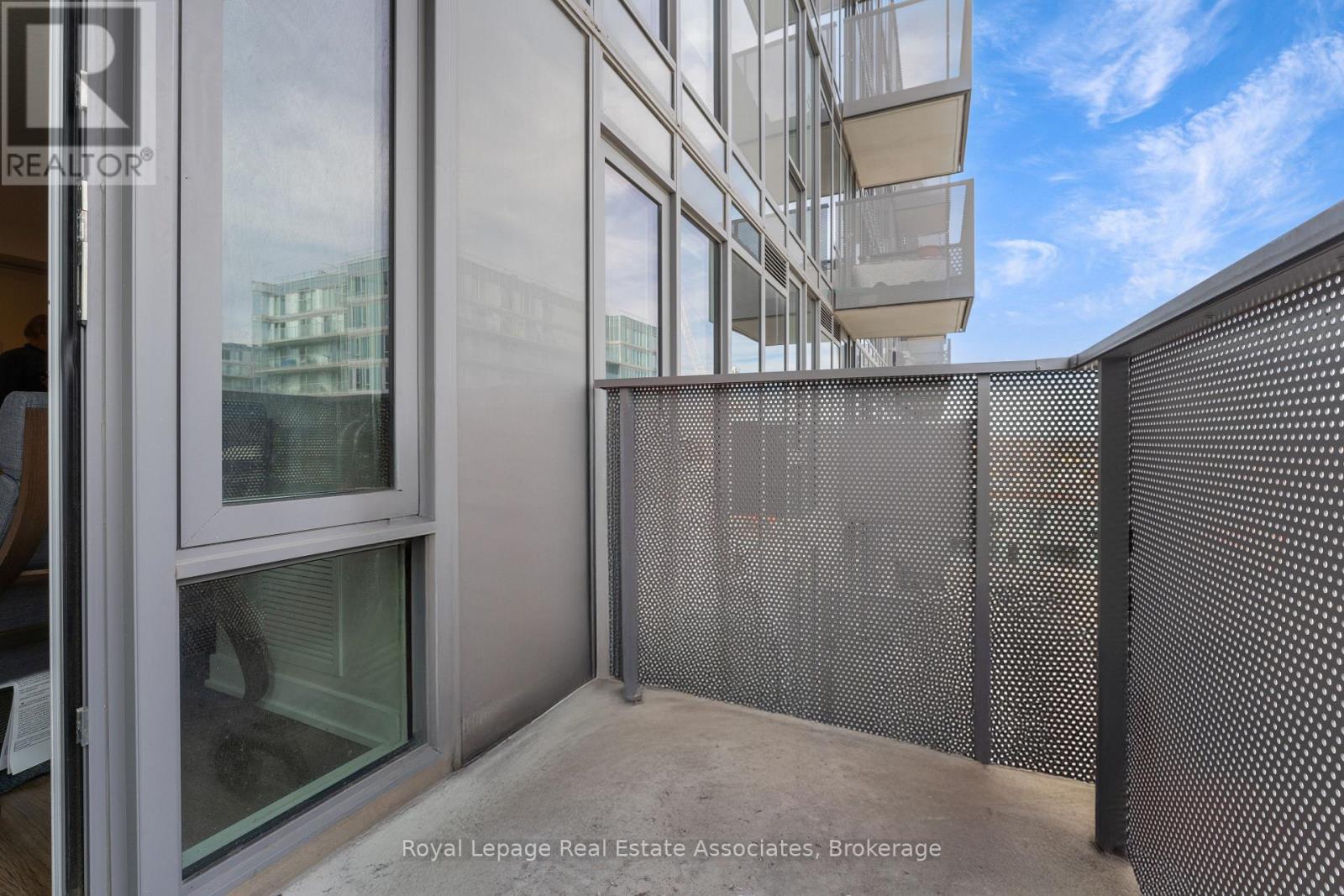 1011 - 38 Monte Kwinter Court, Toronto, Ontario  M3H 0E2 - Photo 22 - C12871602