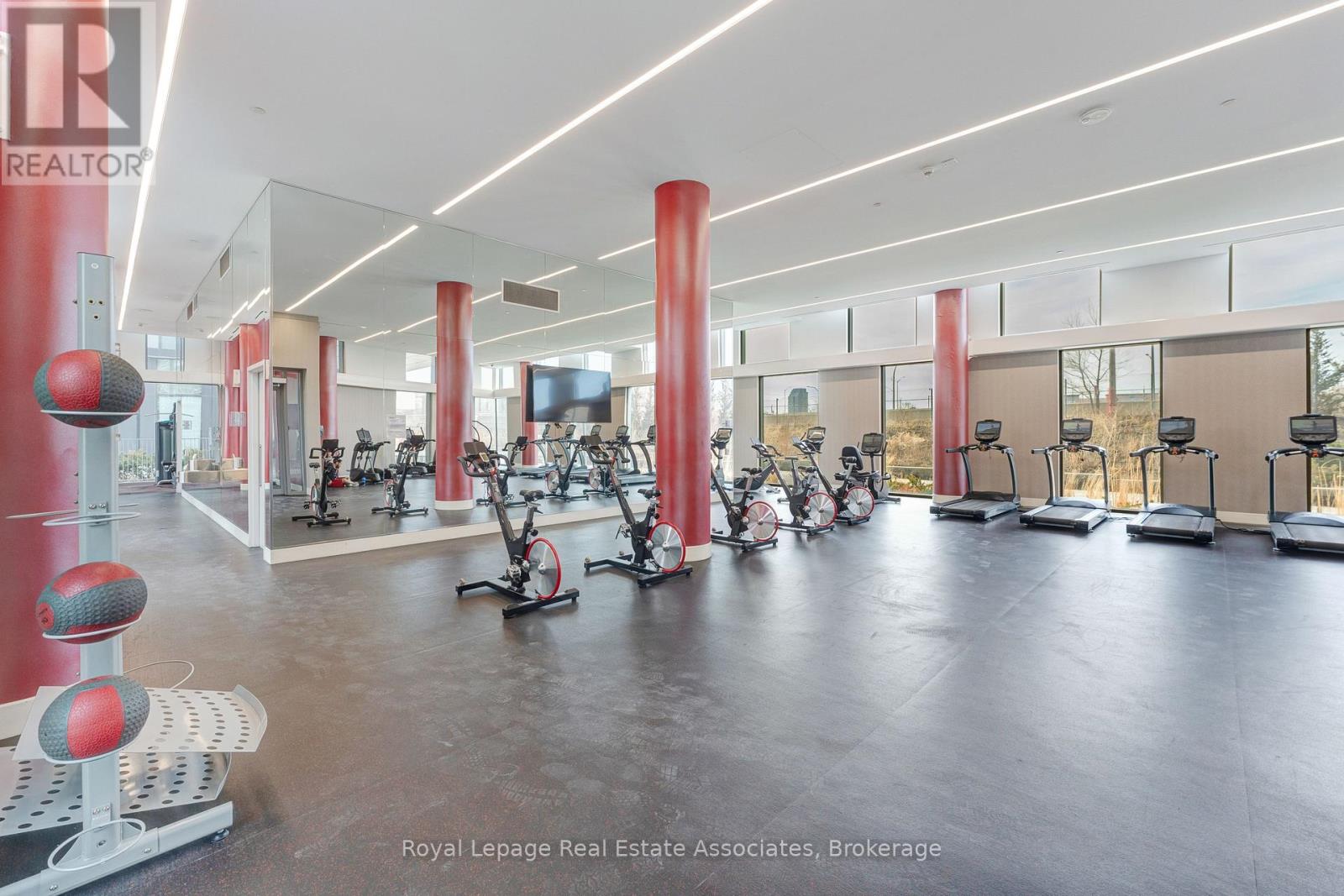 1011 - 38 Monte Kwinter Court, Toronto, Ontario  M3H 0E2 - Photo 24 - C12871602