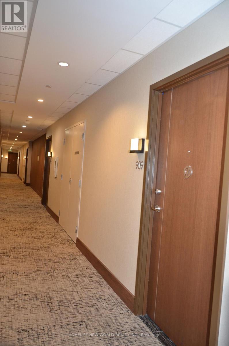 909 - 115 Mcmahon Drive, Toronto, Ontario  M2K 0E3 - Photo 4 - C12871662