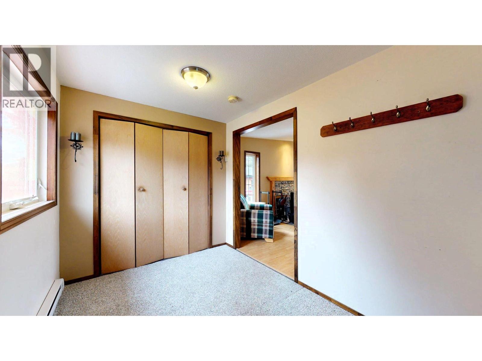 4826 Purcell Avenue, Edgewater, British Columbia  V0A 1E0 - Photo 31 - 10378631