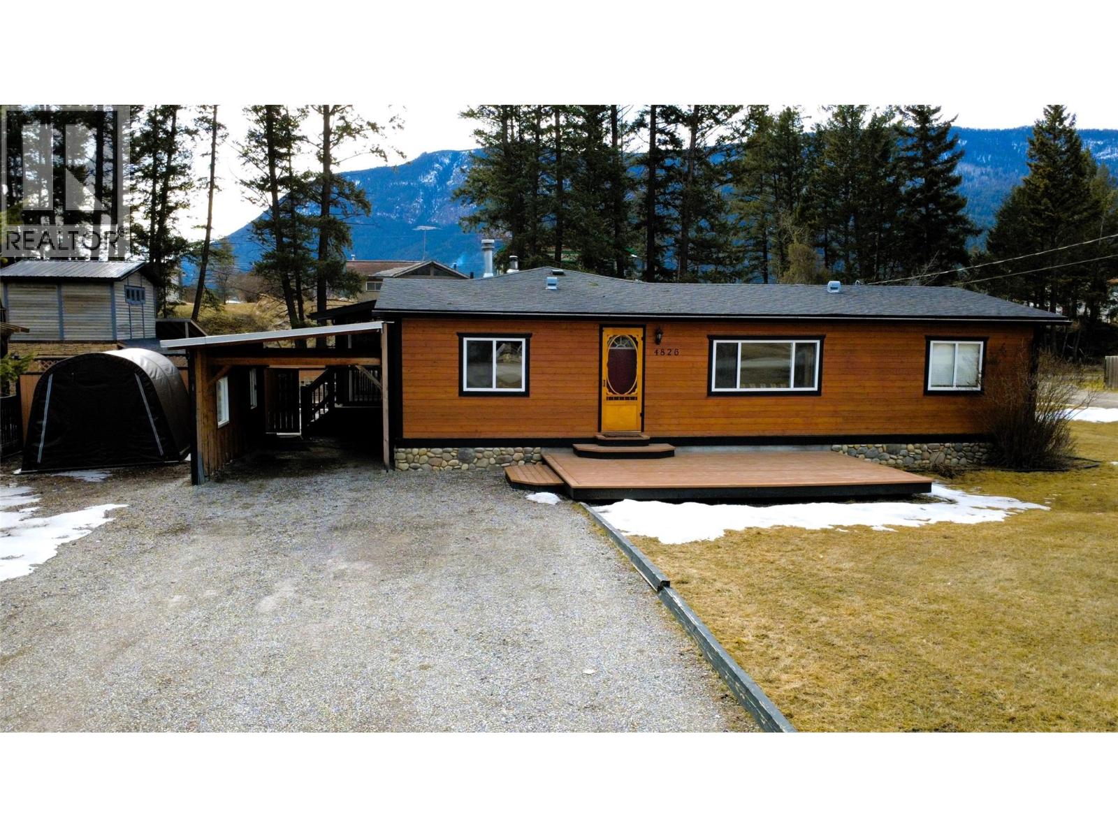 4826 Purcell Avenue, Edgewater, British Columbia  V0A 1E0 - Photo 62 - 10378631