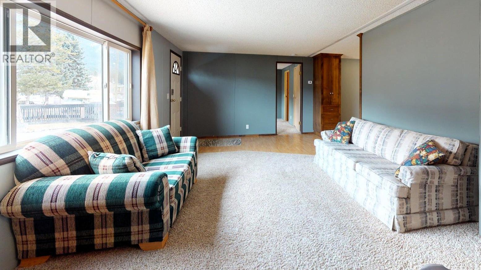 4826 Purcell Avenue, Edgewater, British Columbia  V0A 1E0 - Photo 50 - 10378631