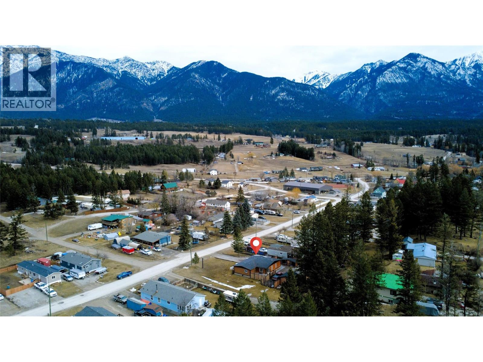 4826 Purcell Avenue, Edgewater, British Columbia  V0A 1E0 - Photo 72 - 10378631