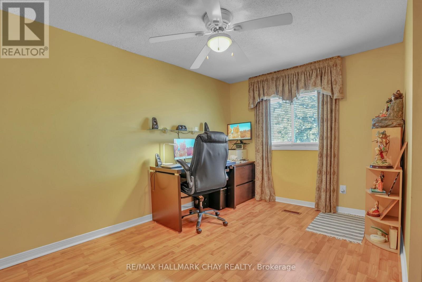 36 Purvis Crescent, Toronto, Ontario  M1B 1H9 - Photo 14 - E12871428