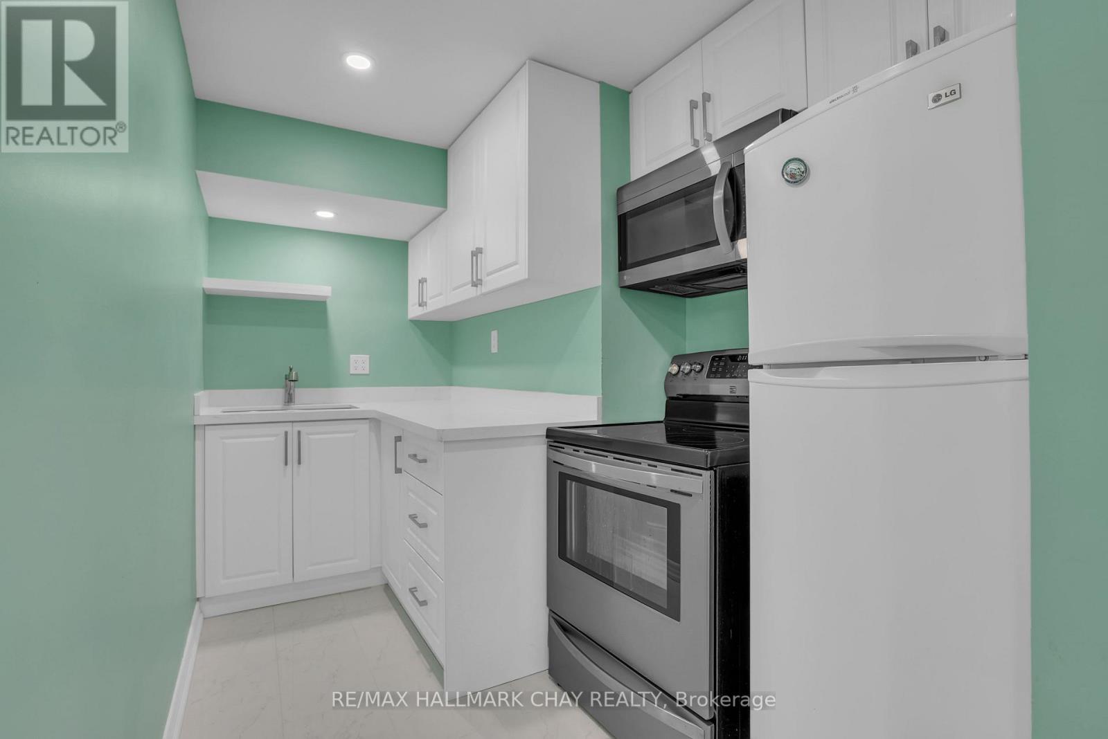 36 Purvis Crescent, Toronto, Ontario  M1B 1H9 - Photo 19 - E12871428