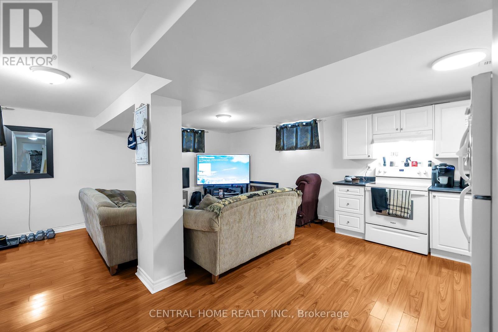 1118 Athol Street, Whitby (Downtown Whitby), Ontario  L1N 4A7 - Photo 14 - E12871634