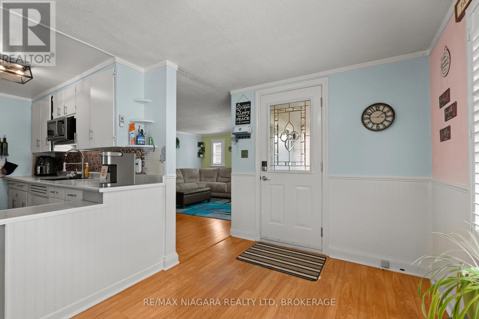 58 Harold Avenue, Welland, Ontario  L3B 1J5 - Photo 3 - X12871436