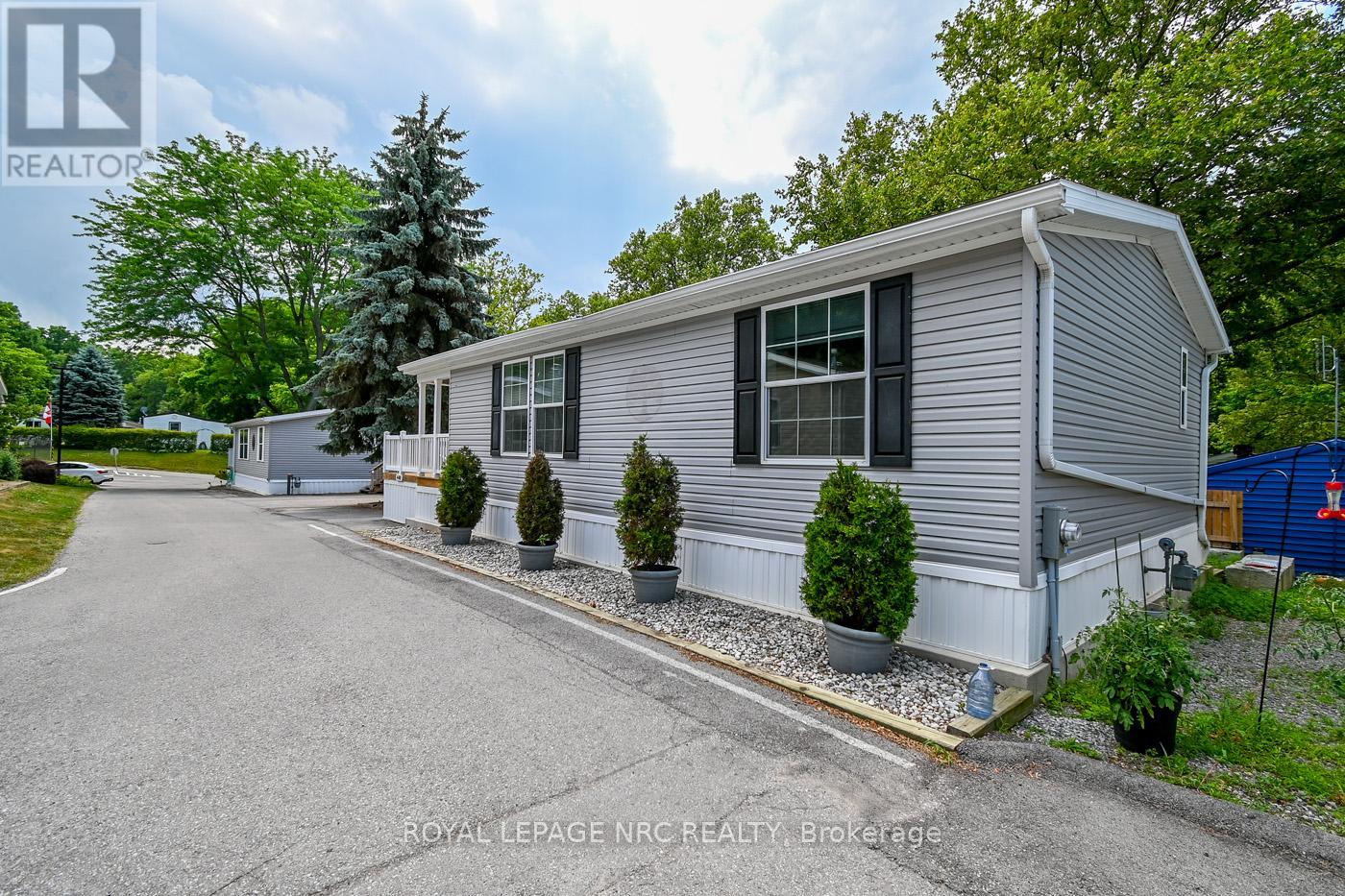 440 - 23 Four Mile Creek Road, Niagara-On-The-Lake, Ontario  L0S 1J1 - Photo 3 - X12871470