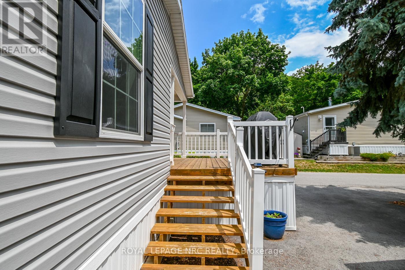 440 - 23 Four Mile Creek Road, Niagara-On-The-Lake, Ontario  L0S 1J1 - Photo 6 - X12871470