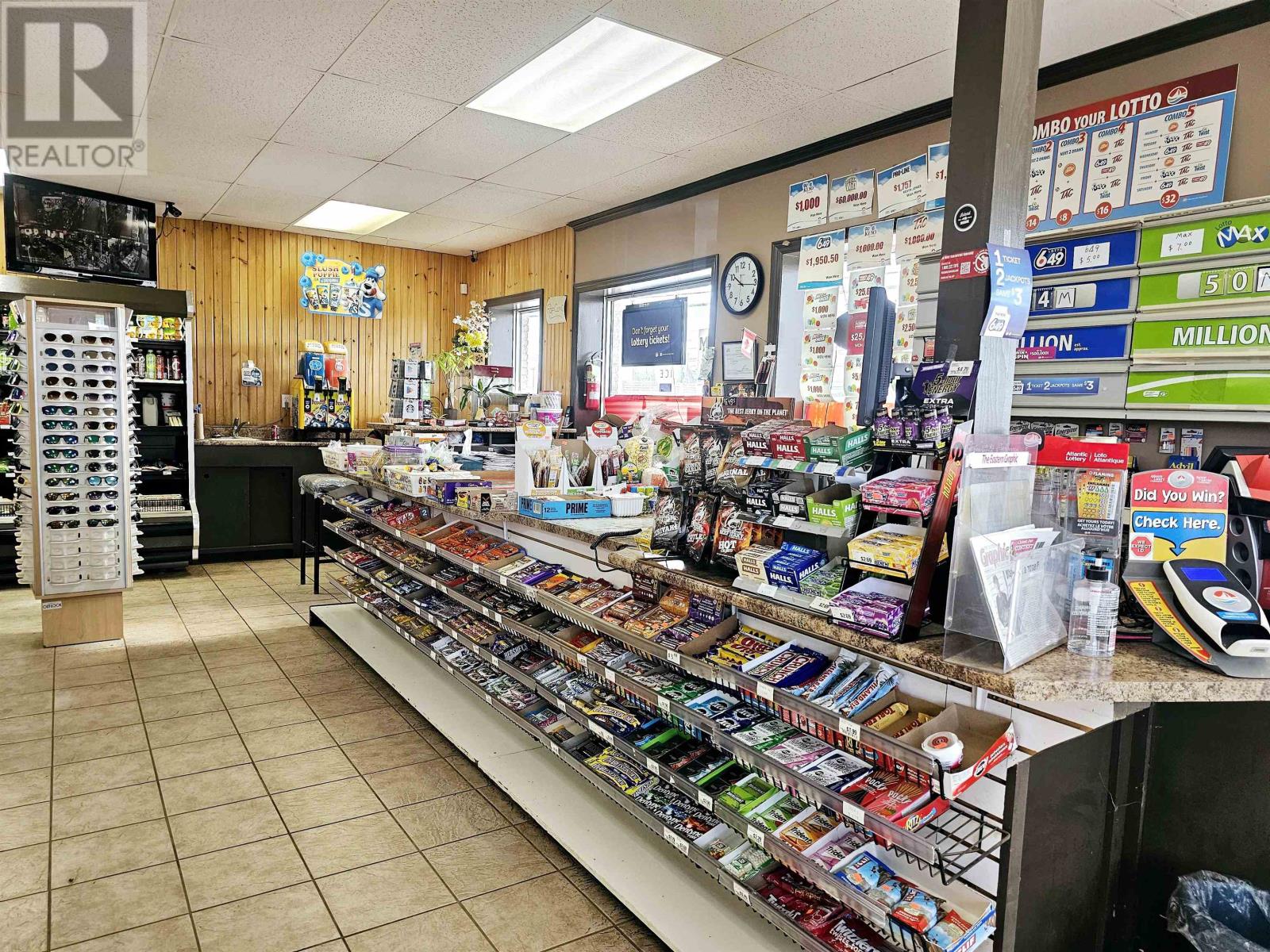 665 Capital Drive, Charlottetown, Prince Edward Island  C0A 1H8 - Photo 5 - 202426041