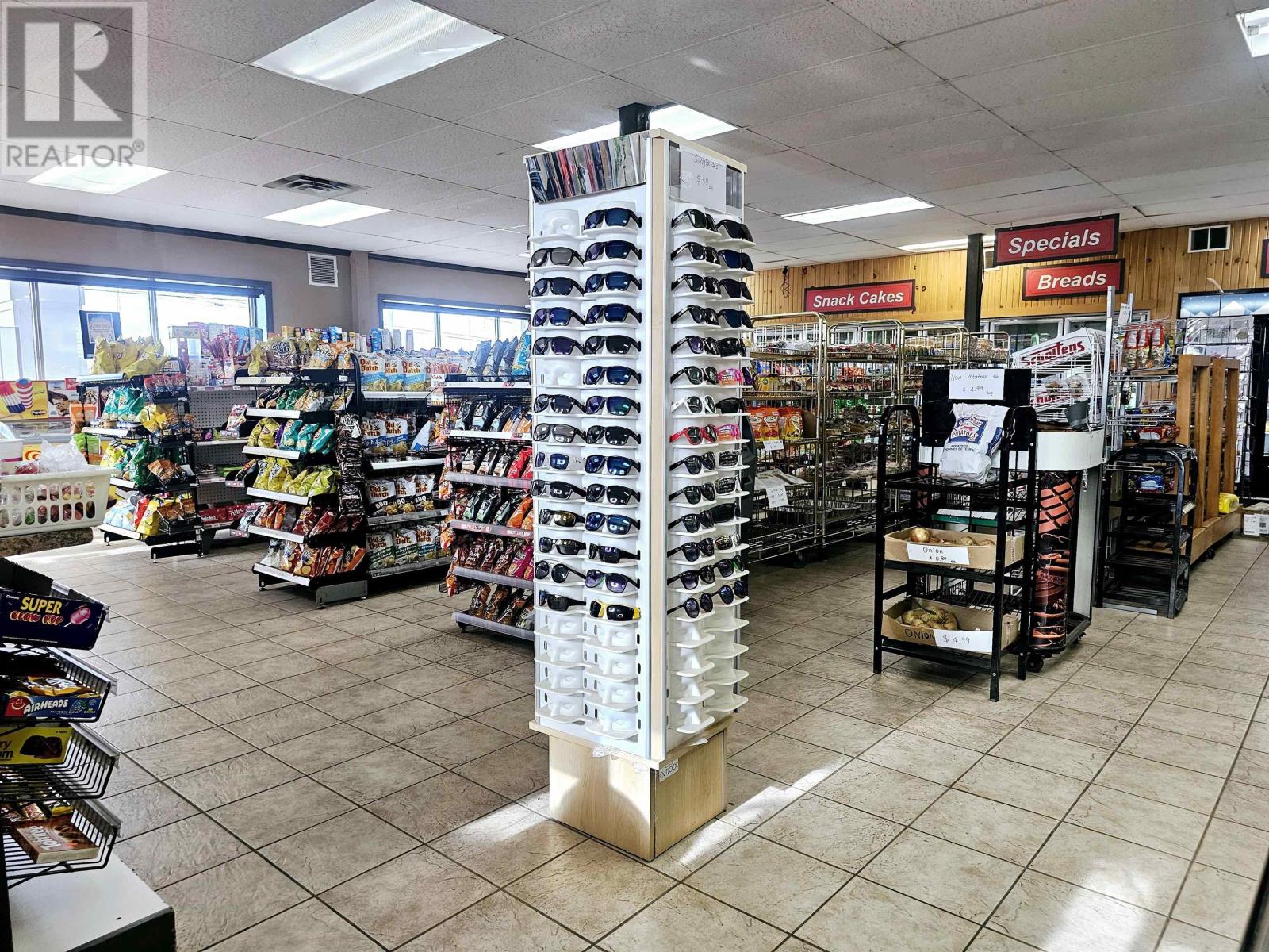 665 Capital Drive, Charlottetown, Prince Edward Island  C0A 1H8 - Photo 9 - 202426041