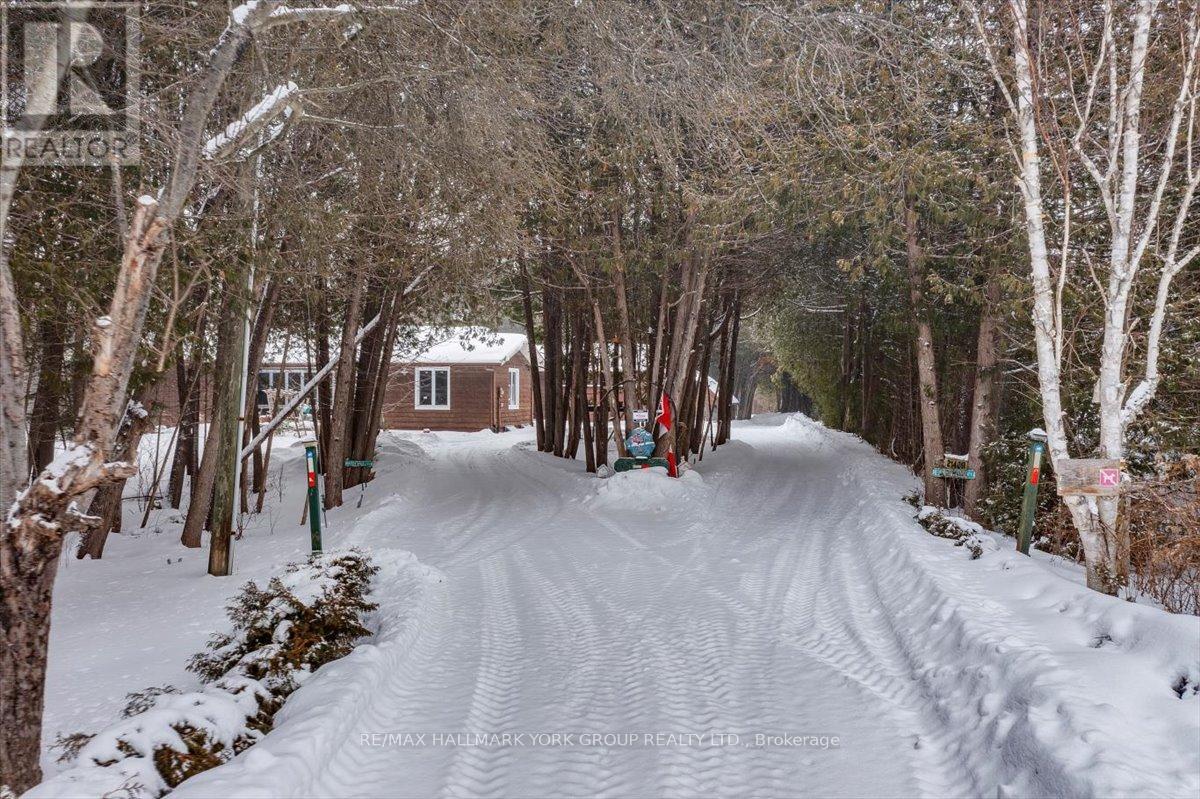 21489 Warden Avenue, East Gwillimbury, Ontario  L0G 1R0 - Photo 8 - N12712954