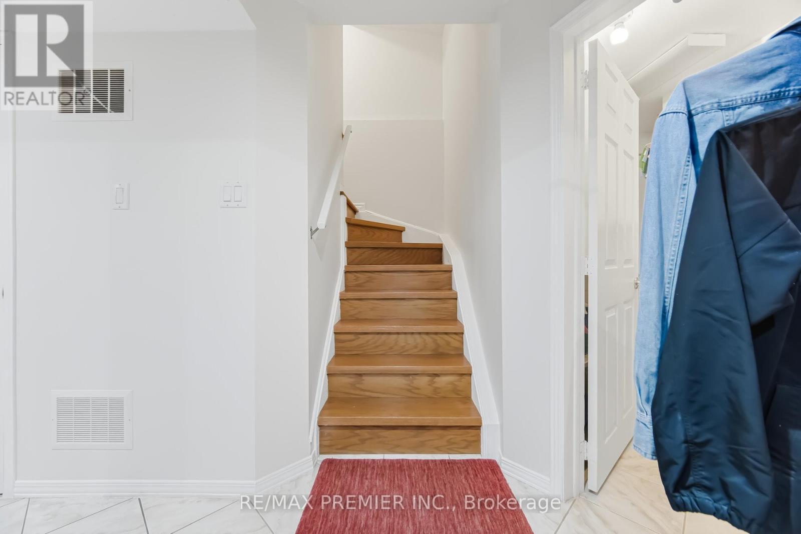 94 Apollo Road, Markham (Middlefield), Ontario  L3S 4H2 - Photo 30 - N12871508