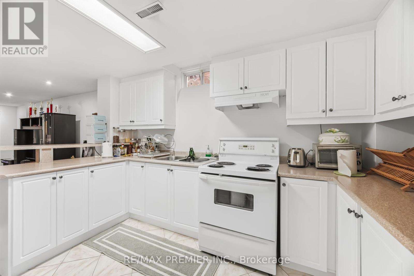 94 Apollo Road, Markham (Middlefield), Ontario  L3S 4H2 - Photo 36 - N12871508