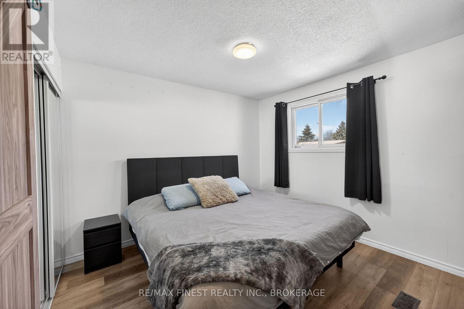 104 Purdy Road, Loyalist (Bath), Ontario  K0H 1G0 - Photo 12 - X12814466