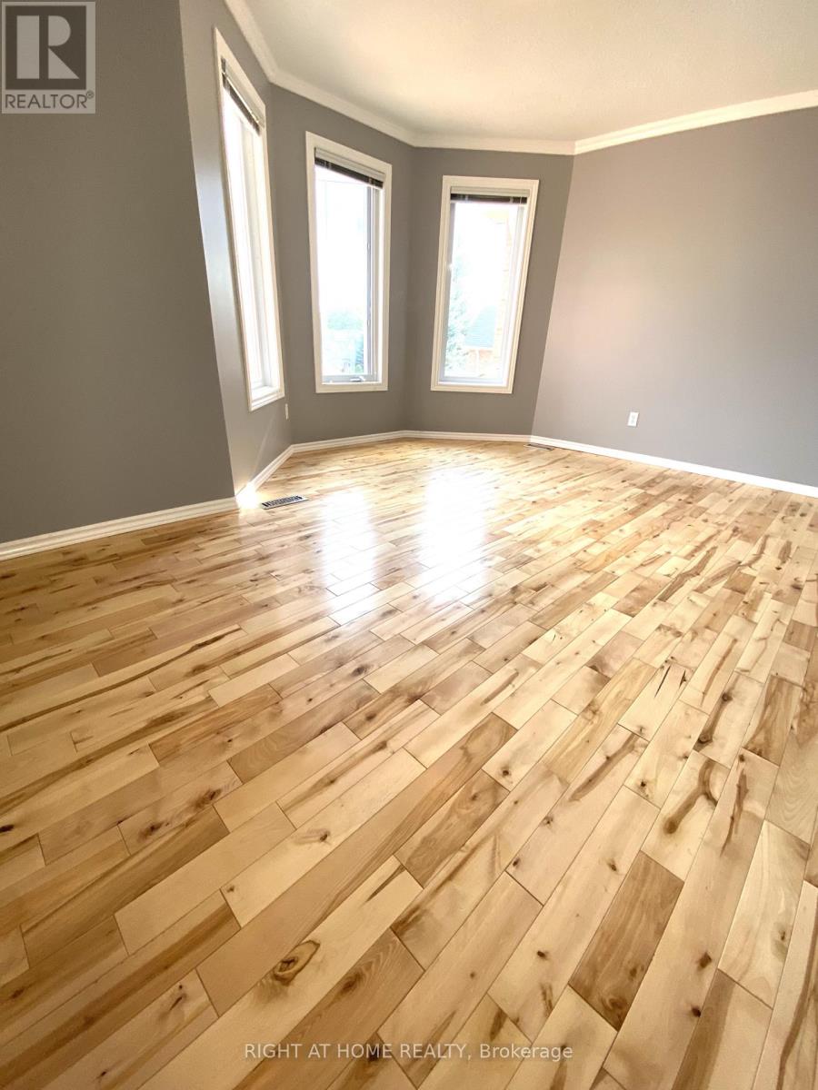 Main - 205 Cardinal Street, Barrie (Cundles East), Ontario  L4M 6G8 - Photo 12 - S12871694