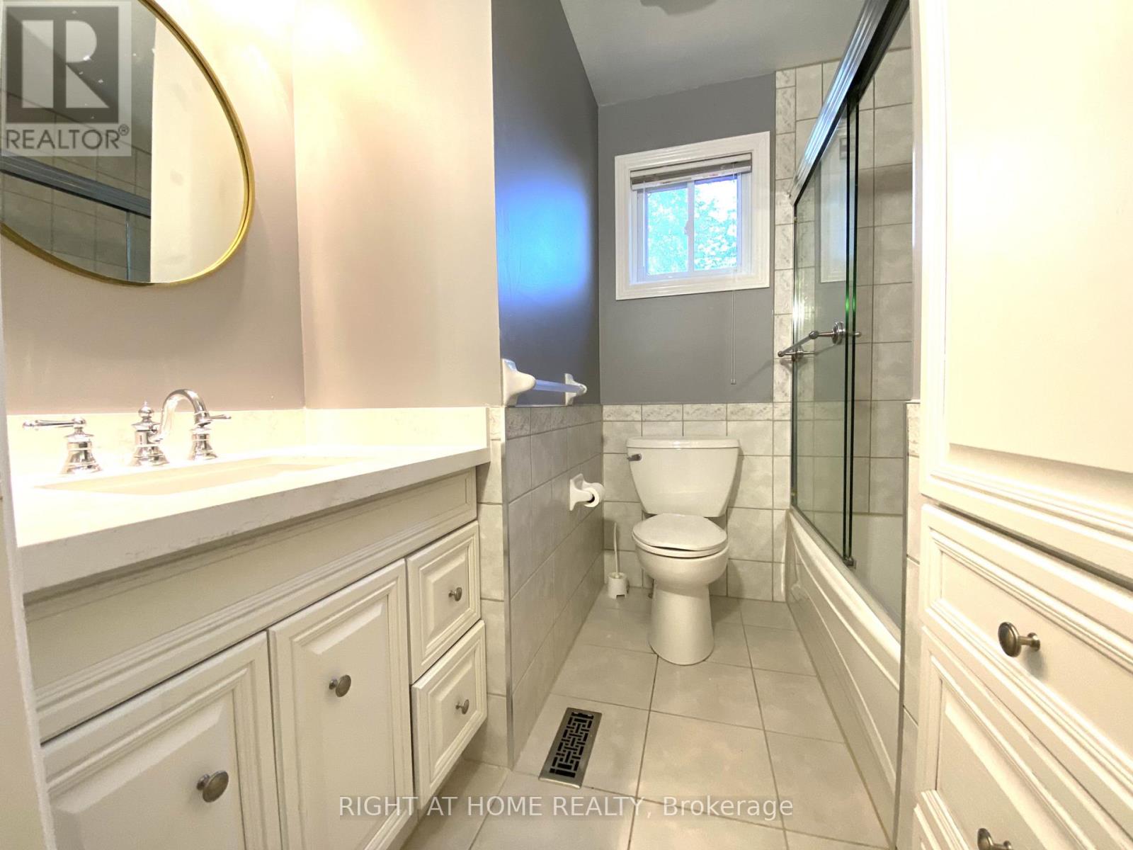 Main - 205 Cardinal Street, Barrie (Cundles East), Ontario  L4M 6G8 - Photo 8 - S12871694