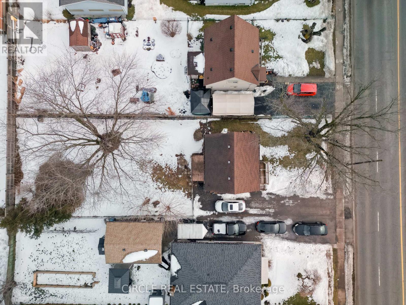 6755 Mcleod Road, Niagara Falls (Arad/fallsview), Ontario  L2G 3G7 - Photo 4 - X12789802