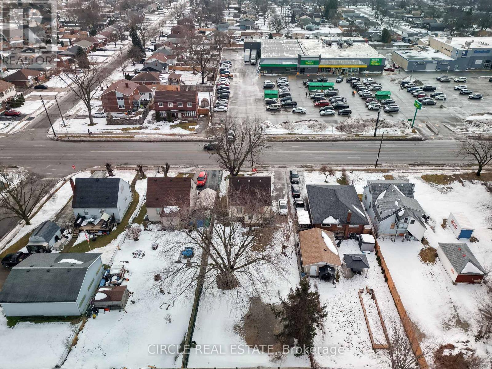 6755 Mcleod Road, Niagara Falls (Arad/fallsview), Ontario  L2G 3G7 - Photo 5 - X12789802