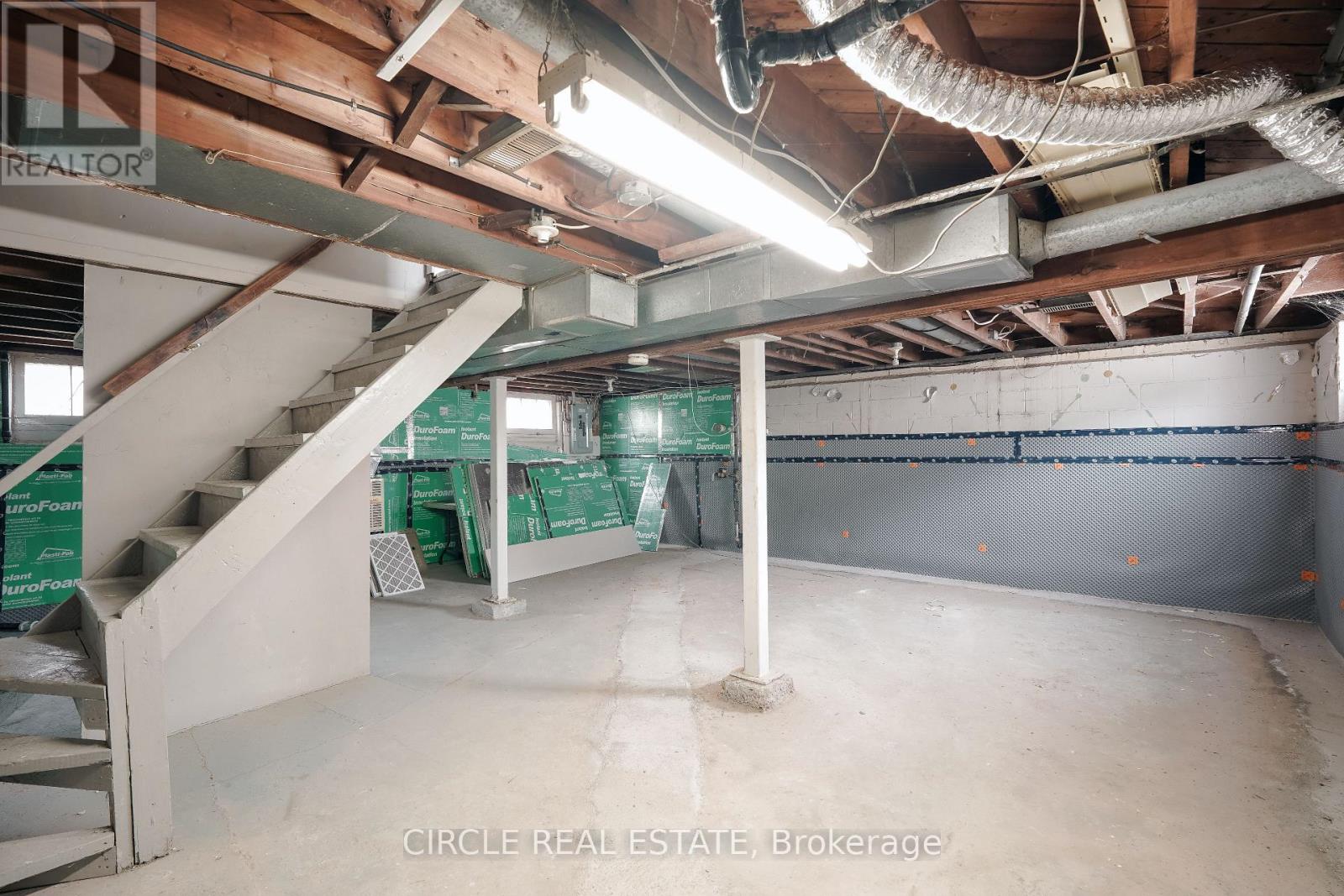 6755 Mcleod Road, Niagara Falls (Arad/fallsview), Ontario  L2G 3G7 - Photo 18 - X12789802