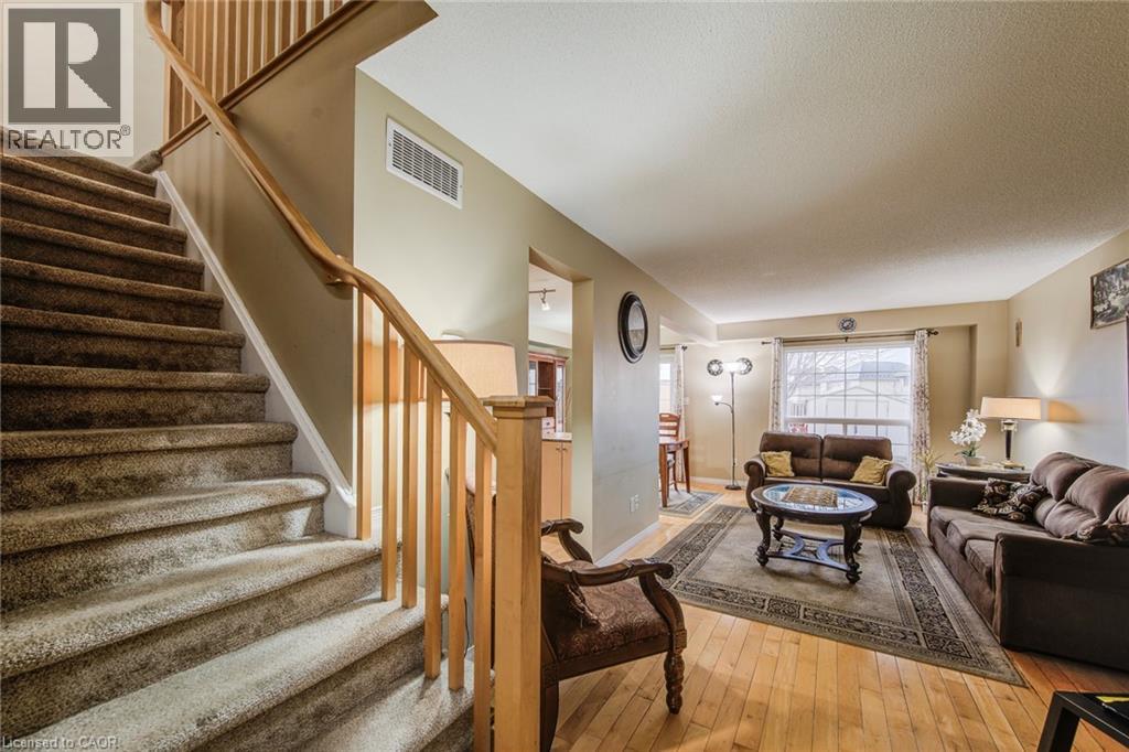 116 Commonwealth Street, Kitchener, Ontario  N2E 4K8 - Photo 10 - 40810580