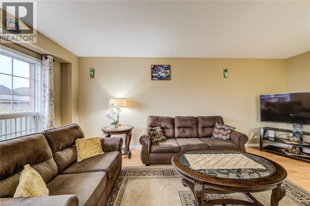 116 Commonwealth Street, Kitchener, Ontario  N2E 4K8 - Photo 14 - 40810580