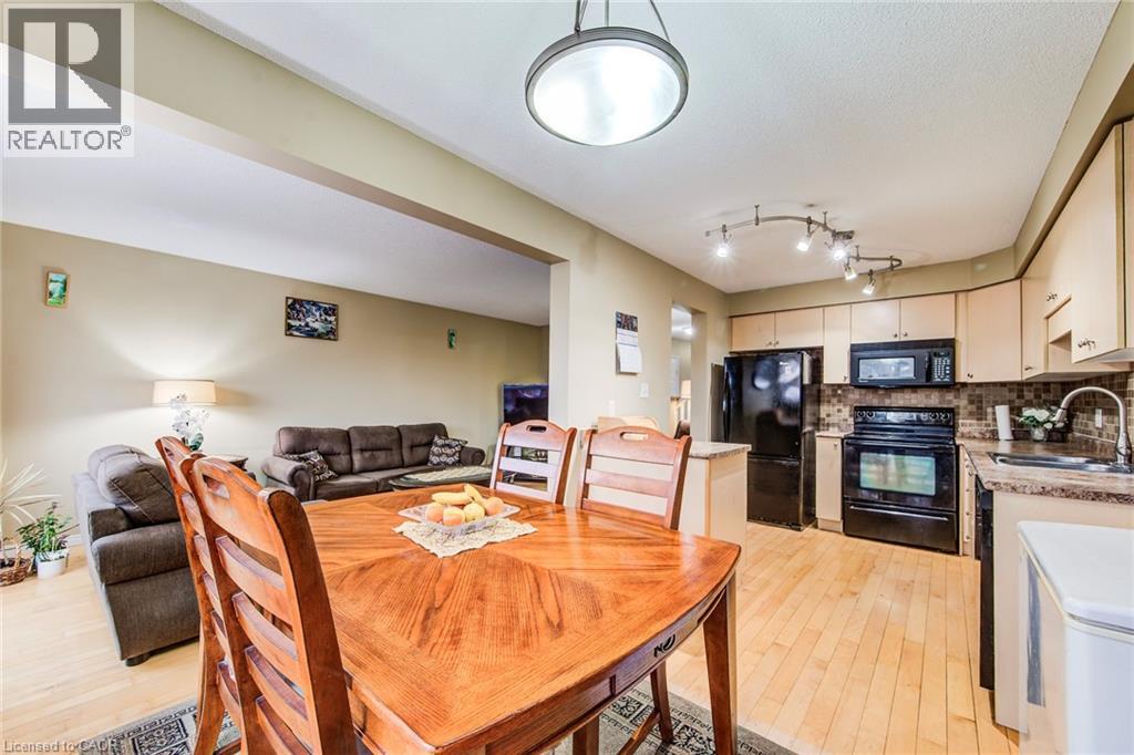 116 Commonwealth Street, Kitchener, Ontario  N2E 4K8 - Photo 16 - 40810580