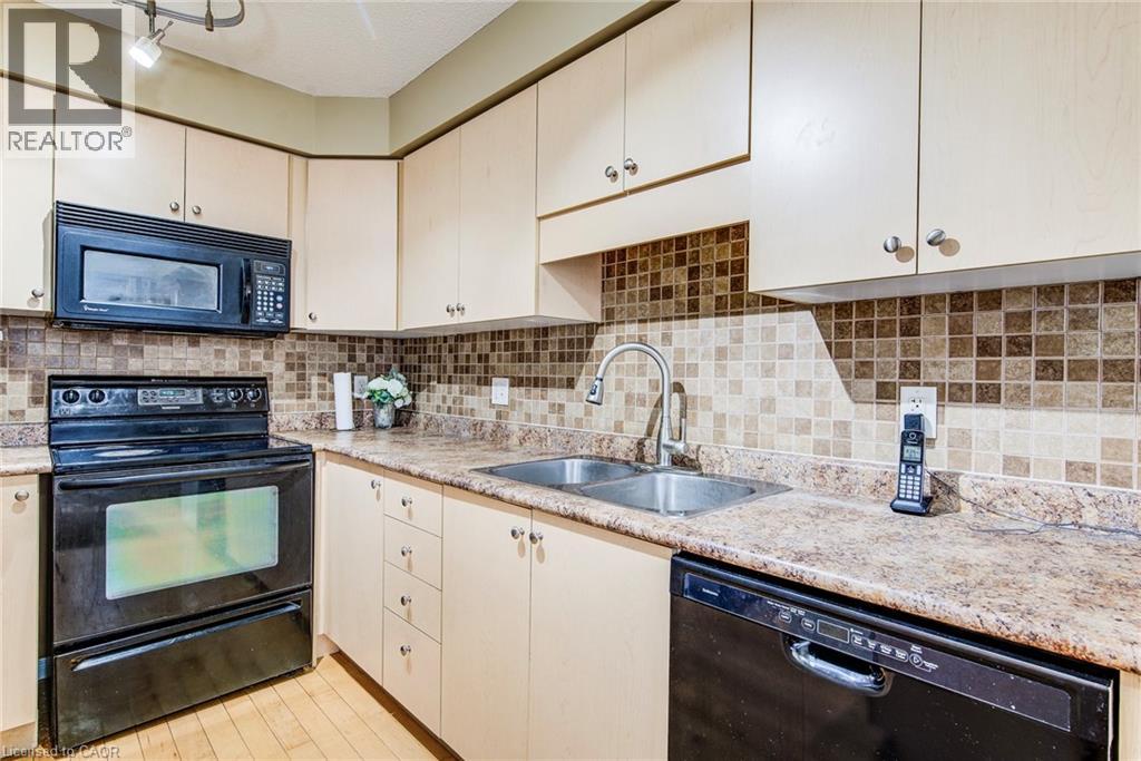 116 Commonwealth Street, Kitchener, Ontario  N2E 4K8 - Photo 19 - 40810580