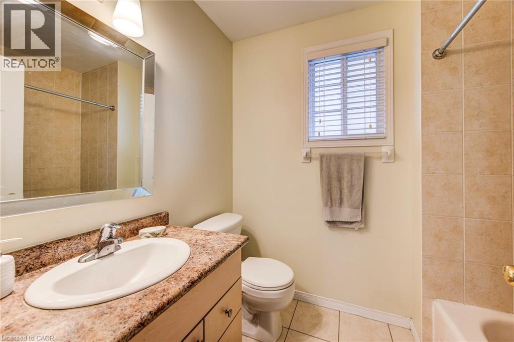 116 Commonwealth Street, Kitchener, Ontario  N2E 4K8 - Photo 29 - 40810580