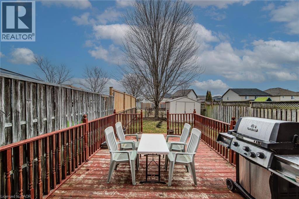 116 Commonwealth Street, Kitchener, Ontario  N2E 4K8 - Photo 34 - 40810580