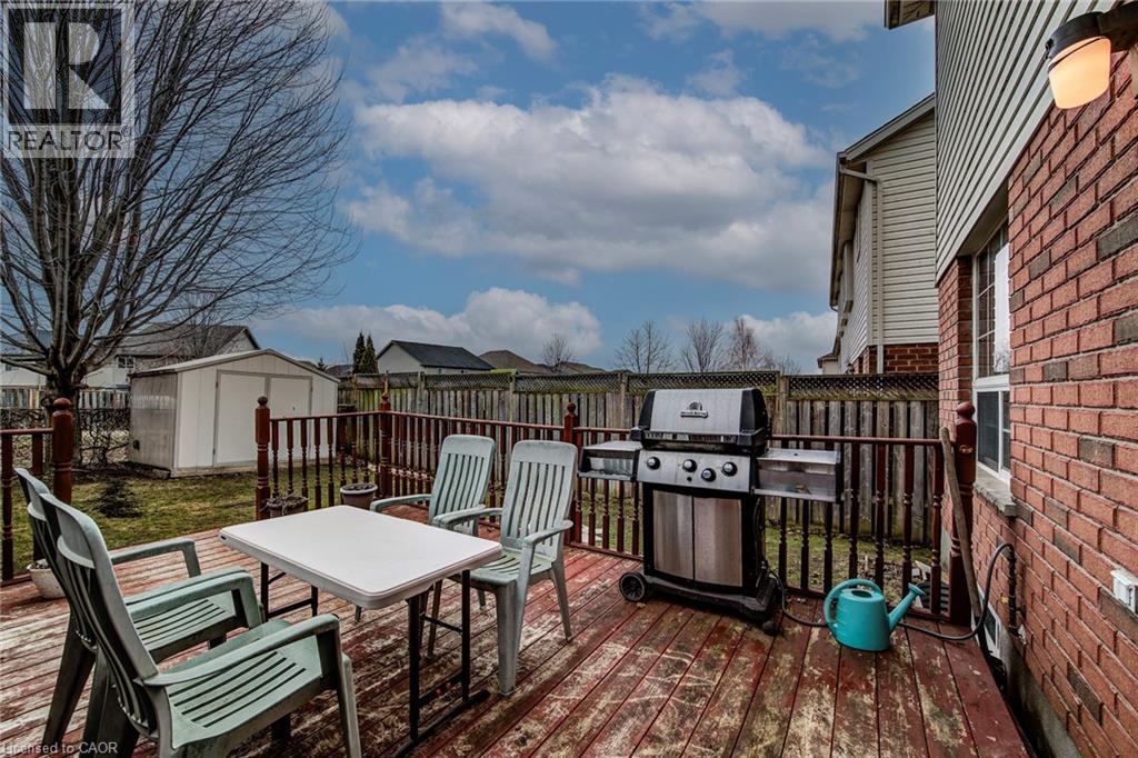 116 Commonwealth Street, Kitchener, Ontario  N2E 4K8 - Photo 35 - 40810580