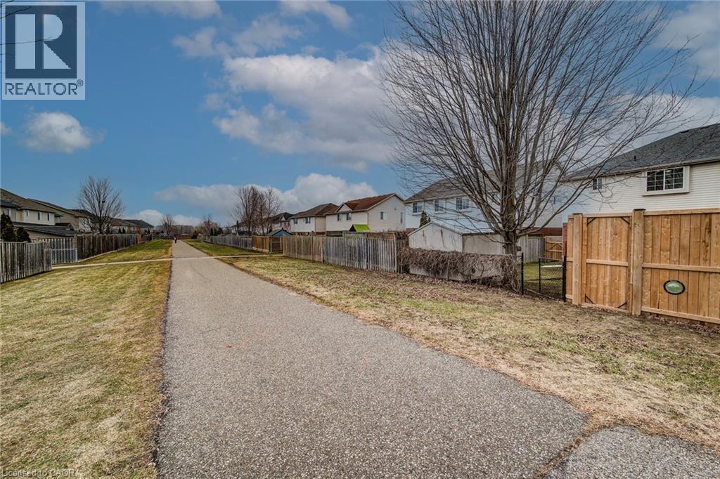 116 Commonwealth Street, Kitchener, Ontario  N2E 4K8 - Photo 41 - 40810580