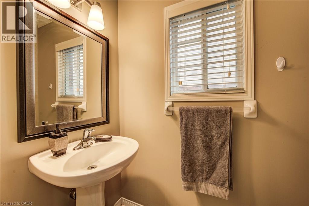 116 Commonwealth Street, Kitchener, Ontario  N2E 4K8 - Photo 8 - 40810580