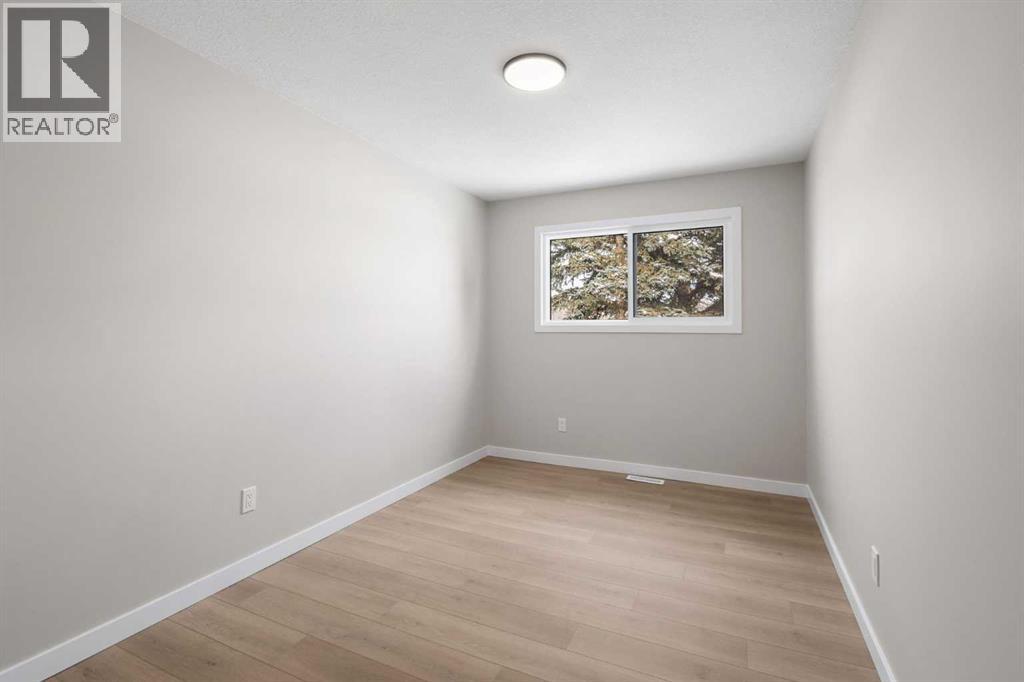 236 Silverview Way Nw, Calgary, Alberta  T3B 3K3 - Photo 20 - A2285156