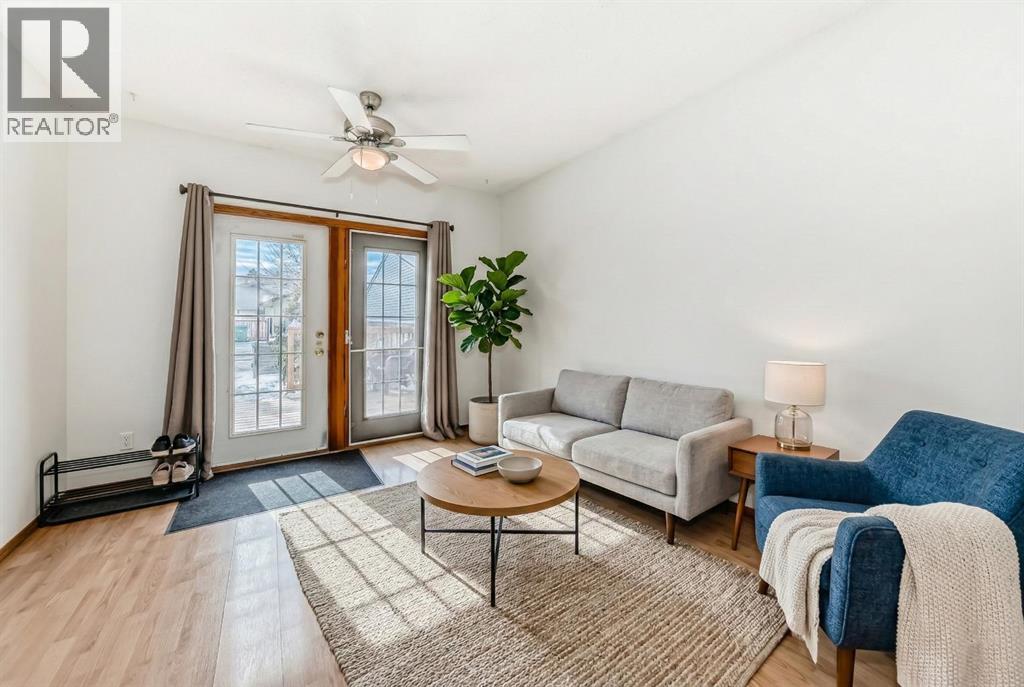 1837 Meadowbrook Drive Se, Airdrie, Alberta  T4A 1V5 - Photo 5 - A2287190