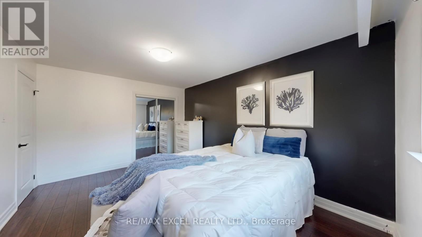 1849 Bonnymede Drive, Mississauga, Ontario  L5J 1E2 - Photo 32 - W12871392