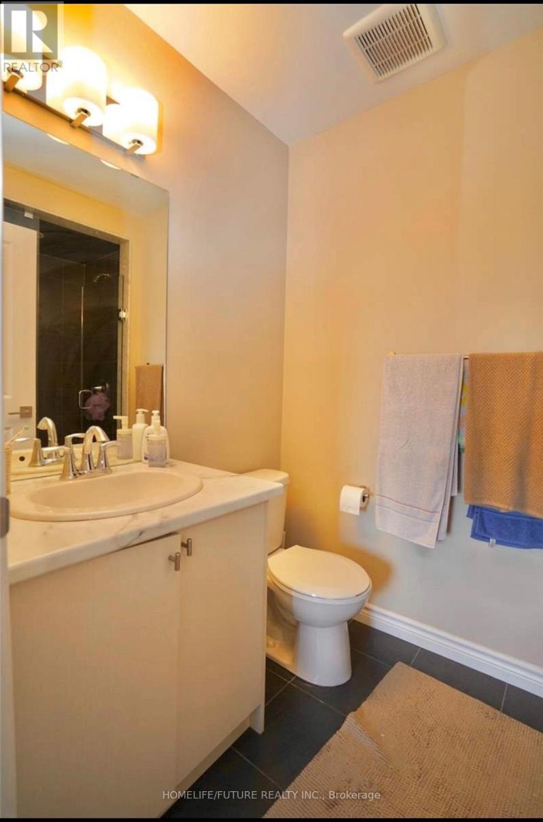 70 - 445 Ontario Street S, Milton, Ontario  L9T 2N2 - Photo 9 - W12871486