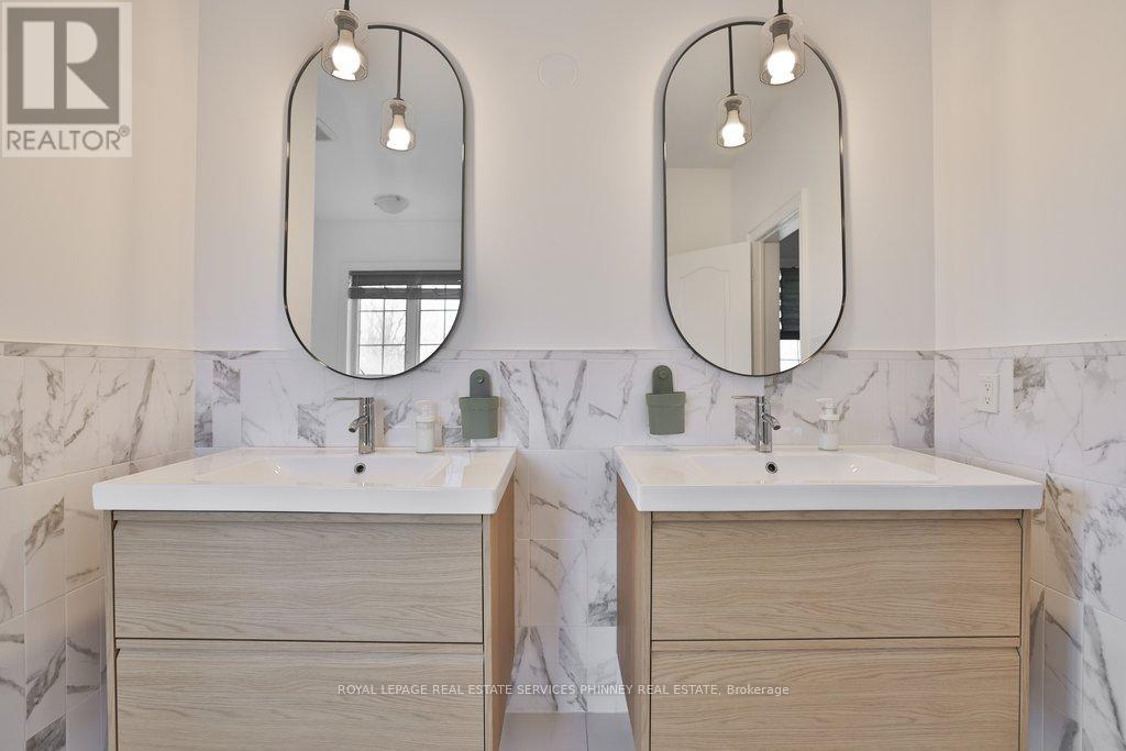 491 Threshing Mill Boulevard, Oakville, Ontario  L6H 7H5 - Photo 24 - W12871506