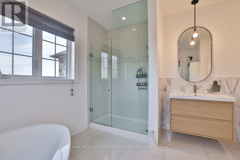 491 Threshing Mill Boulevard, Oakville, Ontario  L6H 7H5 - Photo 25 - W12871506