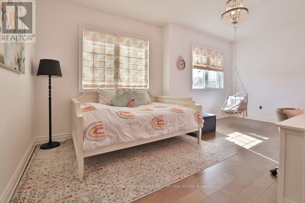 491 Threshing Mill Boulevard, Oakville, Ontario  L6H 7H5 - Photo 27 - W12871506