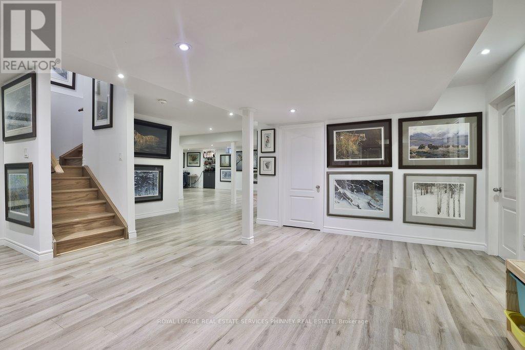 491 Threshing Mill Boulevard, Oakville, Ontario  L6H 7H5 - Photo 38 - W12871506