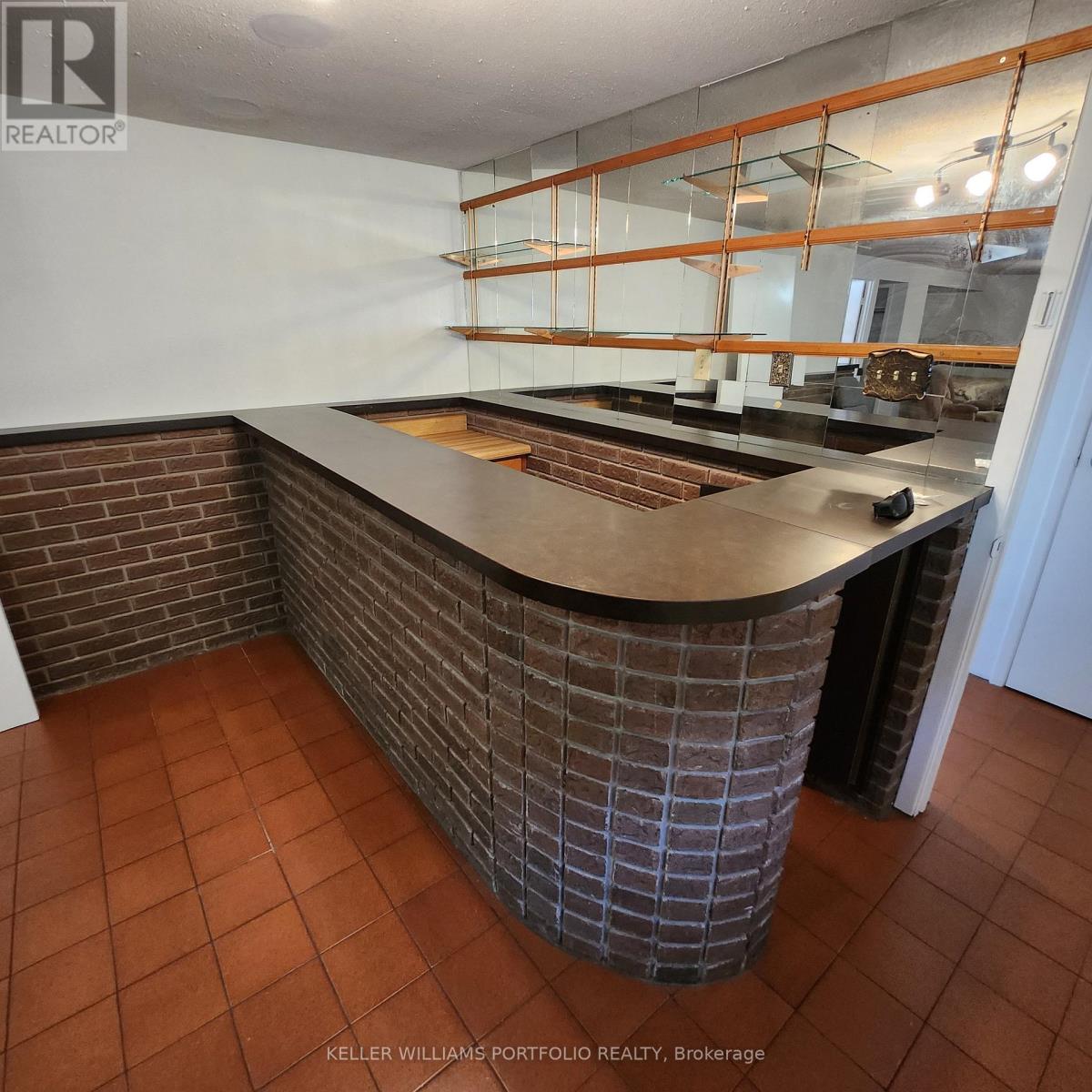 Lower Level - 2675 Sherhill Drive, Mississauga, Ontario  L5J 3Z2 - Photo 9 - W12871544