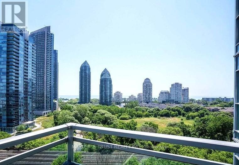 1025 - 165 Legion Road N, Toronto, Ontario  M8Y 0B3 - Photo 13 - W12871558