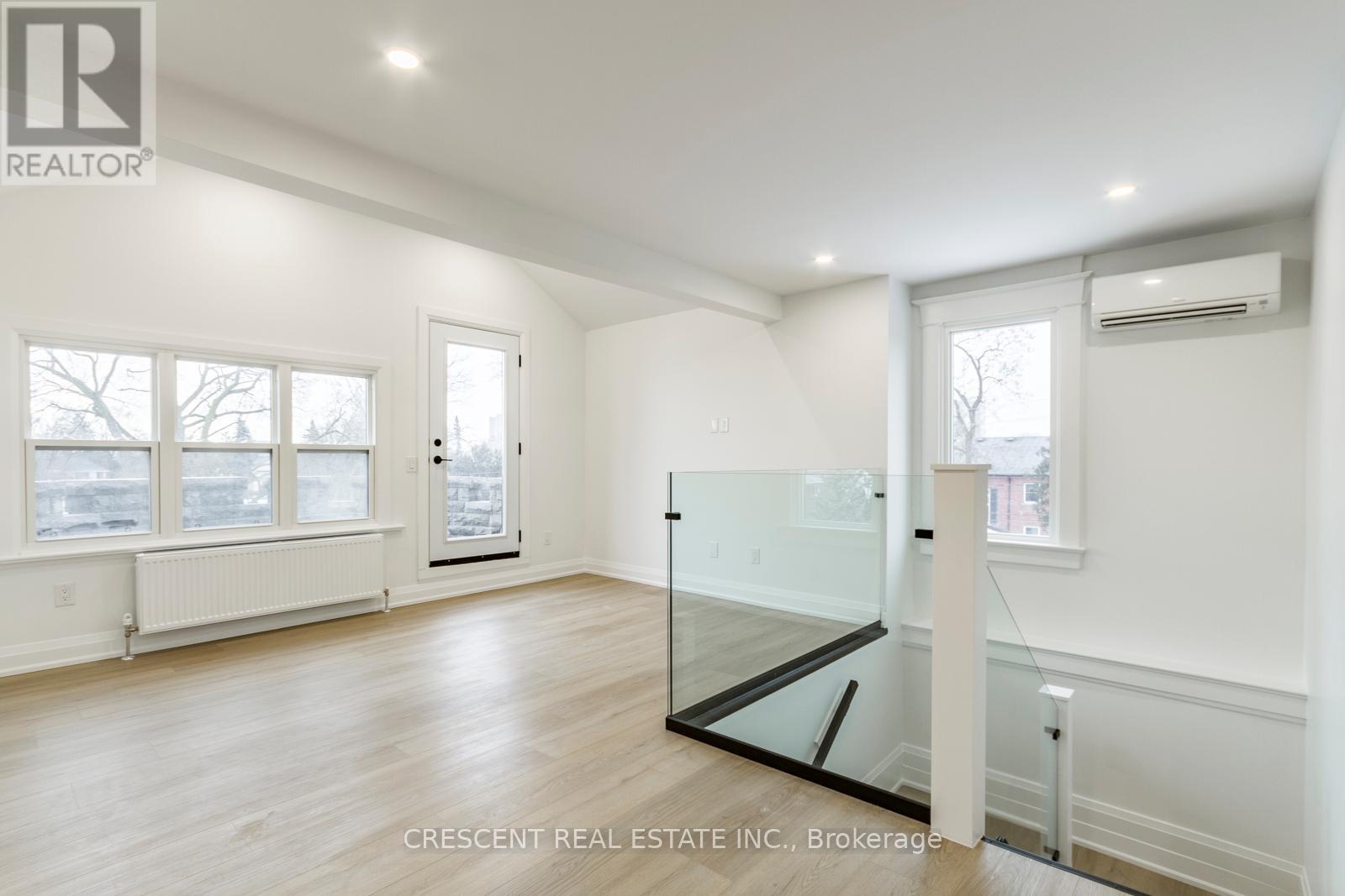 3RD FLOOR - 180 QUEENS DRIVE, Toronto, Ontario