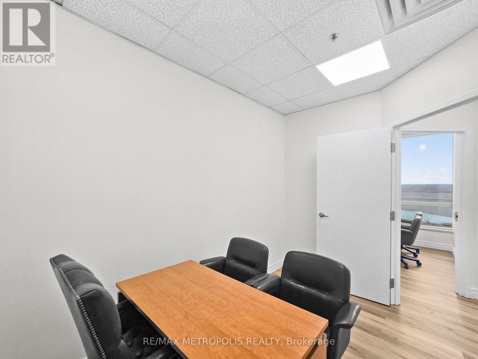 615 - 2250 Bovaird Drive E, Brampton, Ontario  L6R 3J5 - Photo 9 - W12871562