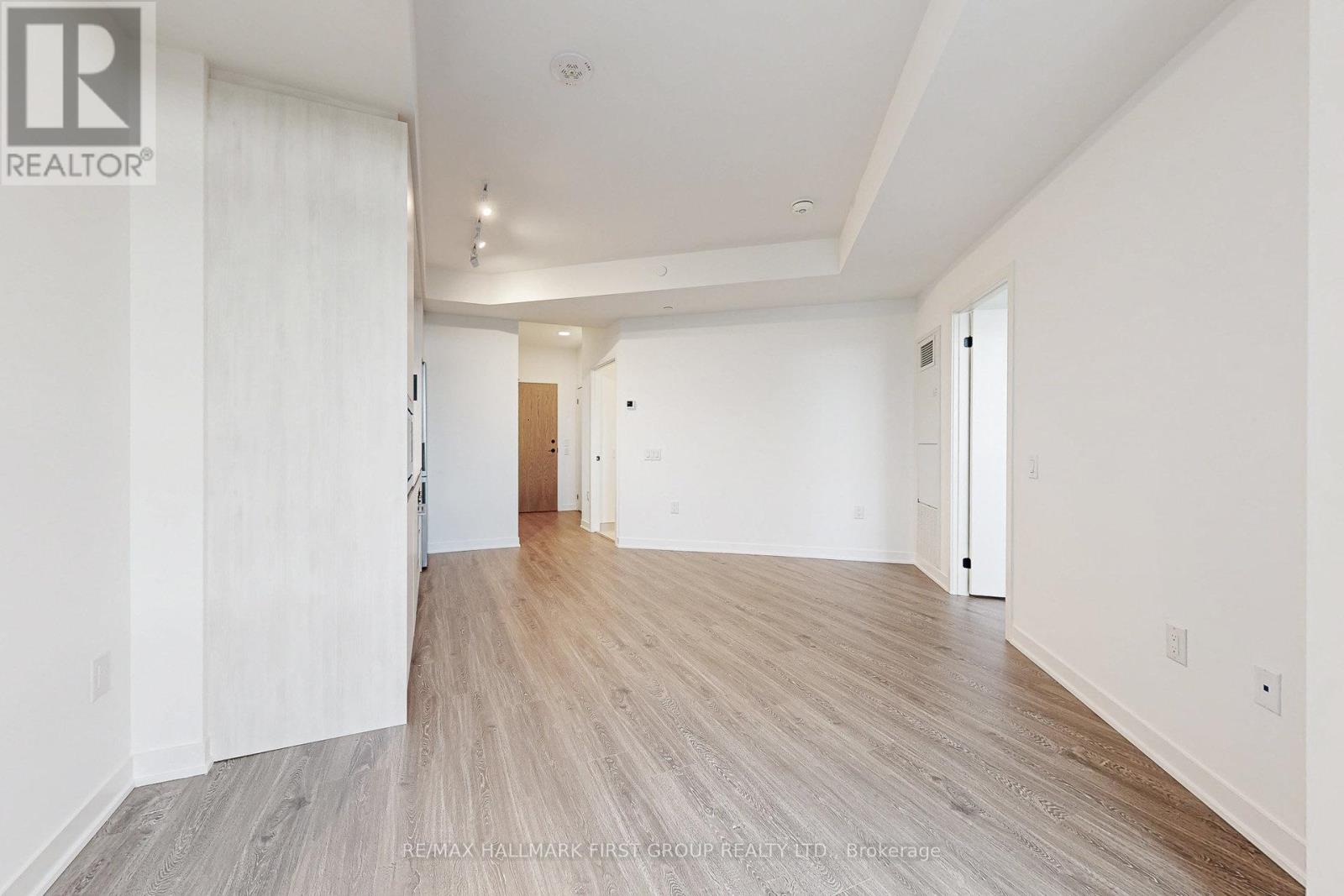 1201 - 2495 Eglinton Avenue W, Mississauga, Ontario  L5M 2T2 - Photo 13 - W12871568