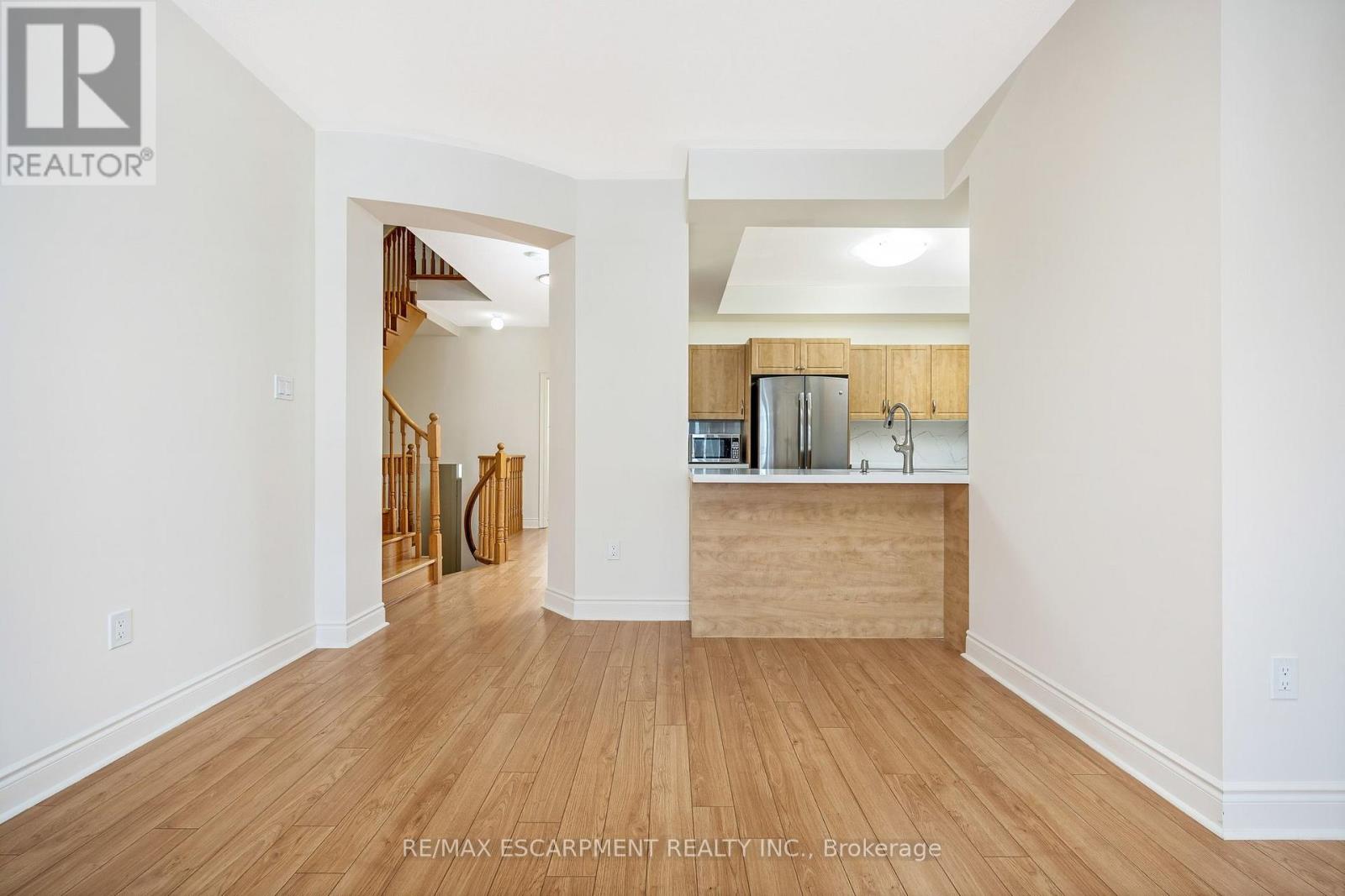 2419 Baronwood Drive, Oakville, Ontario  L6M 0J7 - Photo 15 - W12871572